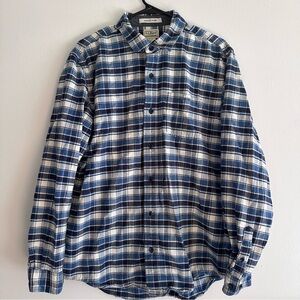 L.L.Bean Slightly Fitted Scotch Plaid Flannel Shirt in blue and white plaid